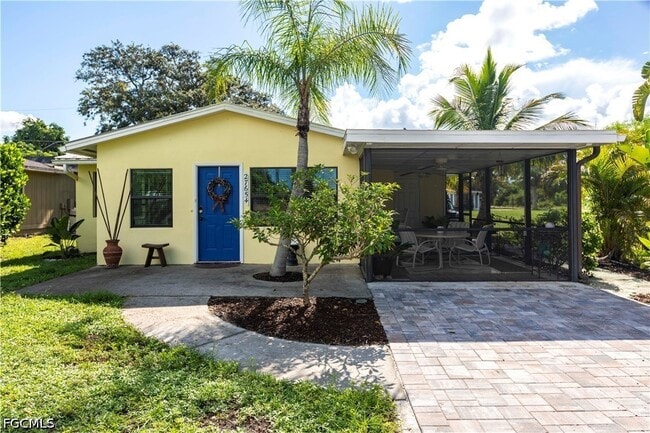property at 27654 Franklin St
