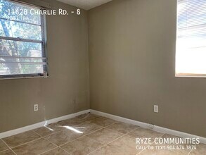 11628 Charlie Rd-Unit -8 in Jacksonville, FL - Building Photo - Building Photo