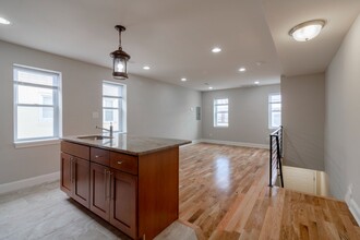 408 N 64th St in Philadelphia, PA - Building Photo - Building Photo