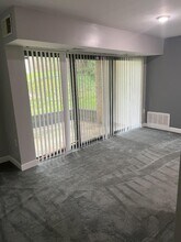 6303 Hil-Mar Dr in District Heights, MD - Building Photo - Building Photo