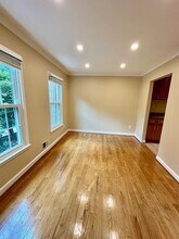 2453 Alsop Ct in Reston, VA - Foto de edificio - Building Photo