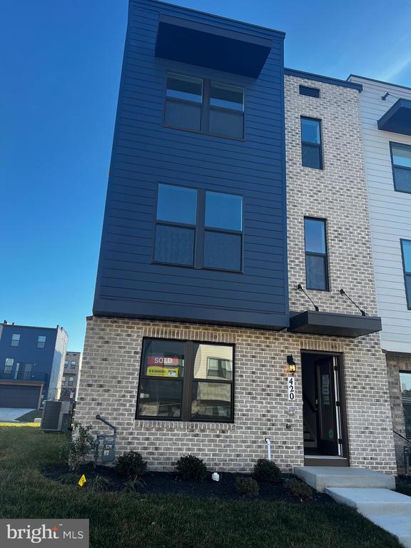 property at 420 Carroll Walk Ave