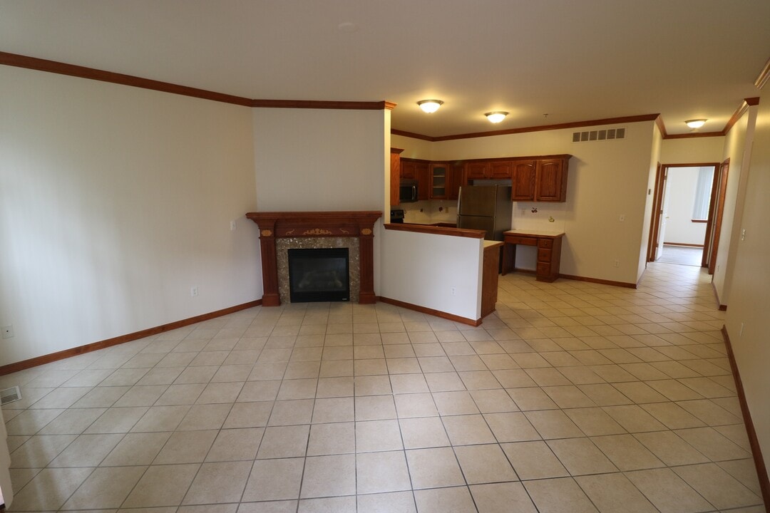 14495 Vauxhall Dr in Sterling Heights, MI - Building Photo