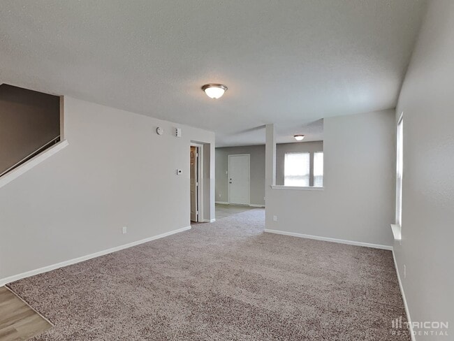 2279 Westmere Dr in Plainfield, IN - Foto de edificio - Building Photo