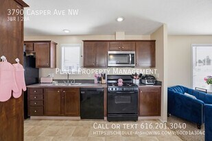 3790 Casper Ave NW in Grand Rapids, MI - Building Photo