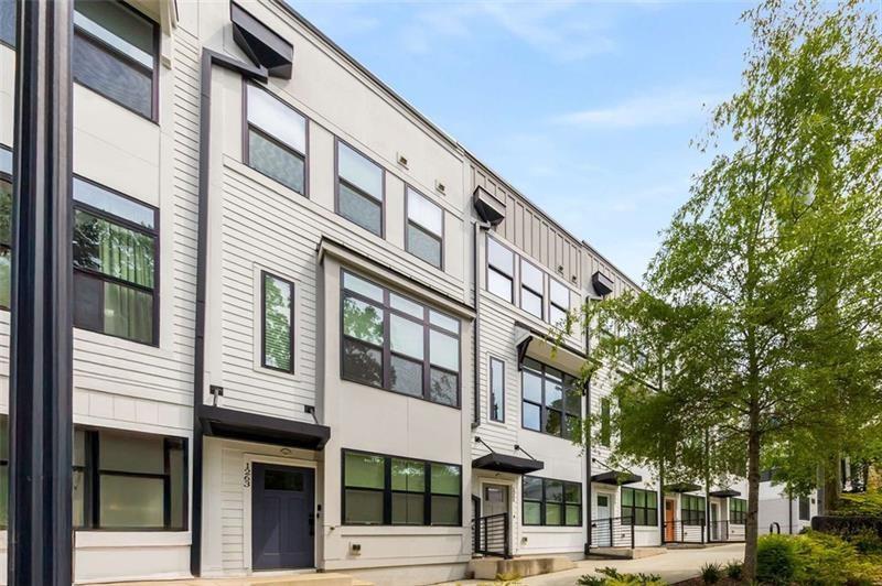 1265 Wright Ln SE in Atlanta, GA - Building Photo