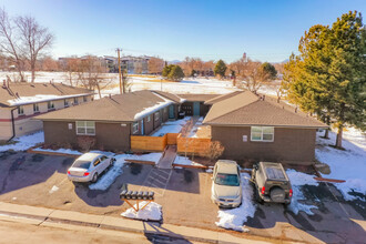 Fenton Apartments in Lakewood, CO - Building Photo - Building Photo