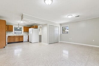 4601 7th St in Marrero, LA - Foto de edificio - Building Photo