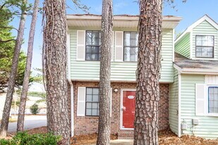 5424 Park Pl S in Atlanta, GA - Building Photo