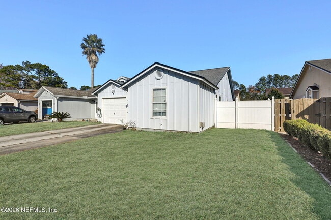 2521 White Horse Rd E in Jacksonville, FL - Building Photo - Building Photo