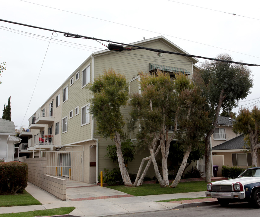 294 Molino Ave in Long Beach, CA - Building Photo