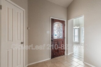 6711 Morning Shadow Ln in San Antonio, TX - Building Photo - Building Photo