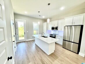 4878 Silas Ave in Hoover, AL - Building Photo - Building Photo
