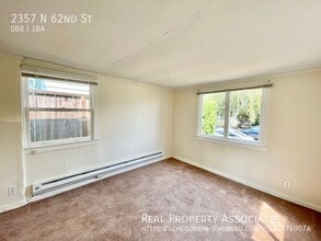 2357 N 62nd St in Seattle, WA - Building Photo - Building Photo