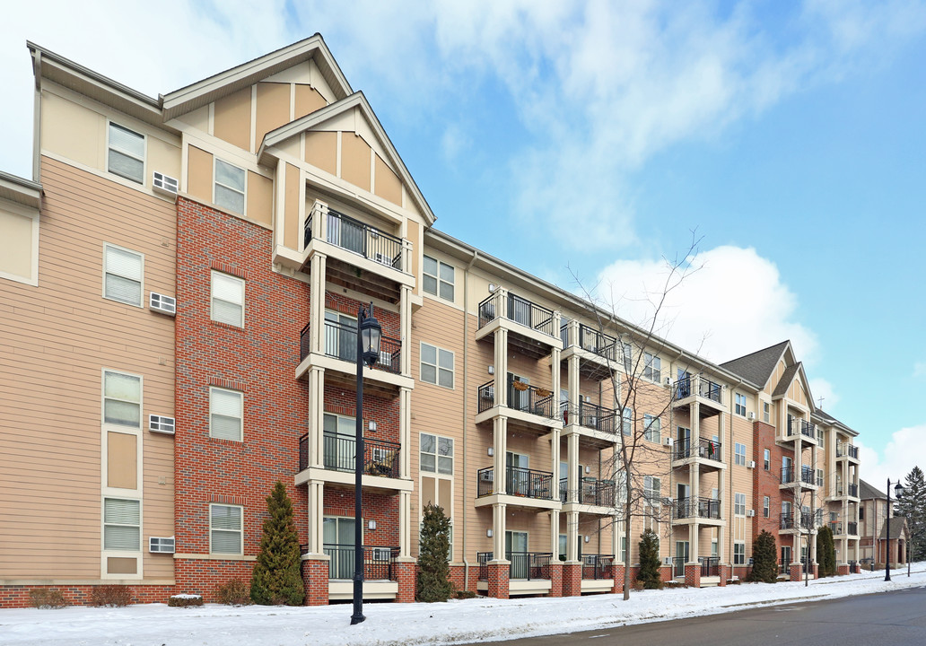 Berkshire Oconomowoc Senior Apartments in Oconomowoc, WI - Building Photo