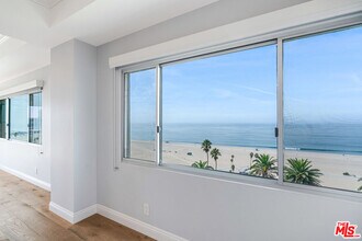 101 California Ave in Santa Monica, CA - Building Photo - Building Photo