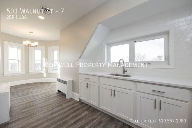 property at 501 Walnut St