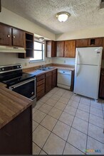 1106 Dartmouth Ave in San Marcos, TX - Building Photo - Building Photo