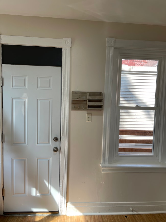 305 N 5th Ave, Unit #2 in Lebanon, PA - Building Photo - Building Photo