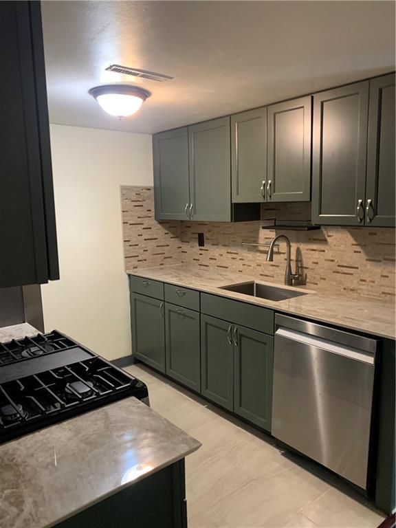 1139 Hartford Ave in Johnston, RI - Building Photo - Building Photo