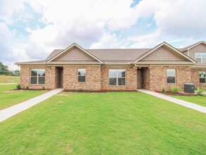 18125 Mae Cir in Athens, AL - Building Photo - Building Photo