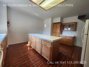 3947 S Oak View St in Visalia, CA - Building Photo - Building Photo