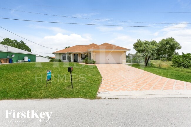 property at 4709 Nora Ave S