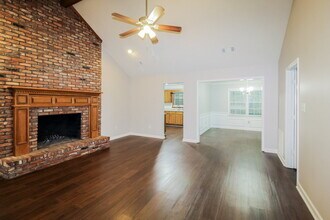 1418 Hillside Pl SE in Conyers, GA - Building Photo - Building Photo