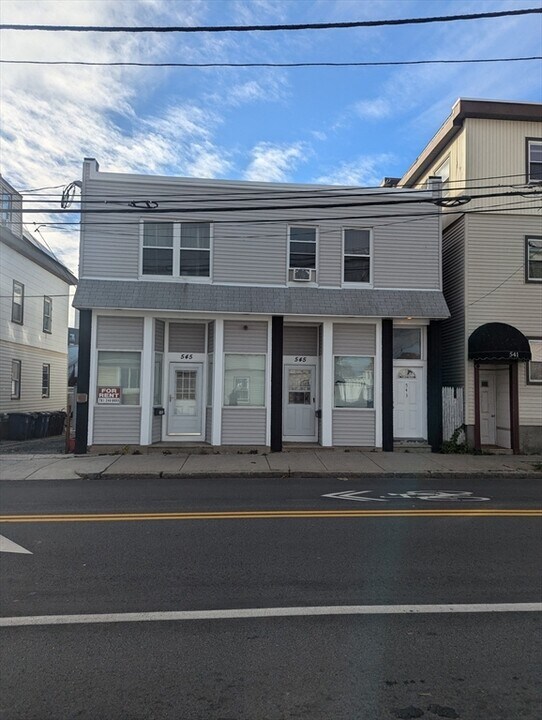 543 Revere St, Unit #1R in Revere, MA - Foto de edificio