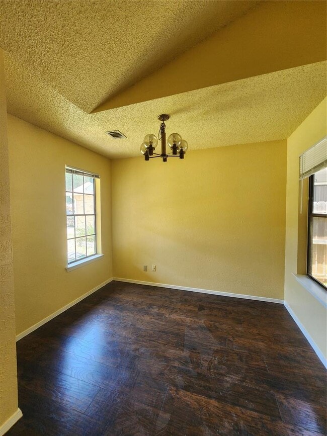 2610 Garrettson Dr in Austin, TX - Building Photo - Building Photo