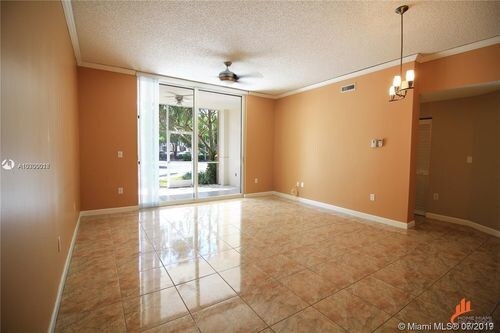 9805 NW 52nd St-Unit -117 in Doral, FL - Building Photo