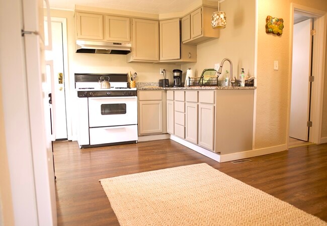 10207 Oak Ave in St. Louis, MO - Foto de edificio - Building Photo