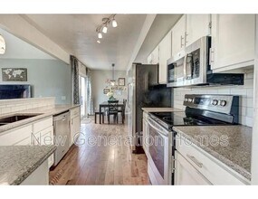 4245 Sabin Ct in Colorado Springs, CO - Building Photo - Building Photo