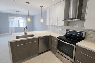 4135 Eastridge Cir in Pompano Beach, FL - Building Photo - Building Photo