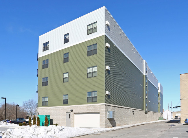 Riverside Senior Community in Fond du Lac, WI - Foto de edificio - Building Photo