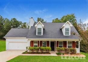 9765 Moss Pointe Path in Villa Rica, GA - Building Photo