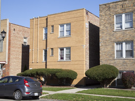 1933-1935 Oak Park Ave Apartments