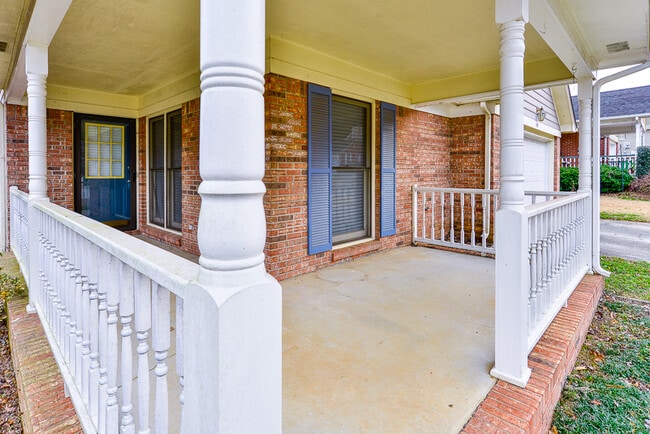 149 Hollington Dr NE in Huntsville, AL - Building Photo - Building Photo