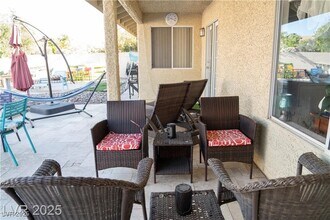 3436 N Tenaya Wy in Las Vegas, NV - Building Photo - Building Photo