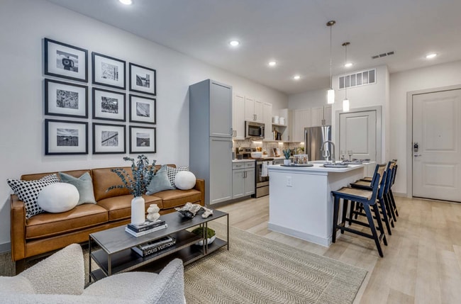 1055 S Oklahoma Dr in Celina, TX - Building Photo - Building Photo