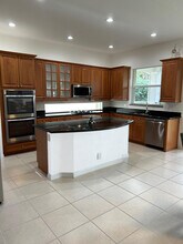 118 Casa Grande Ct in Palm Beach Gardens, FL - Building Photo - Building Photo