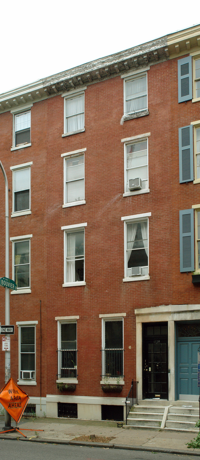 1728 Pine St in Philadelphia, PA - Building Photo - Building Photo