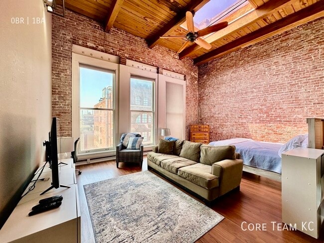 property at 308 W 8th St