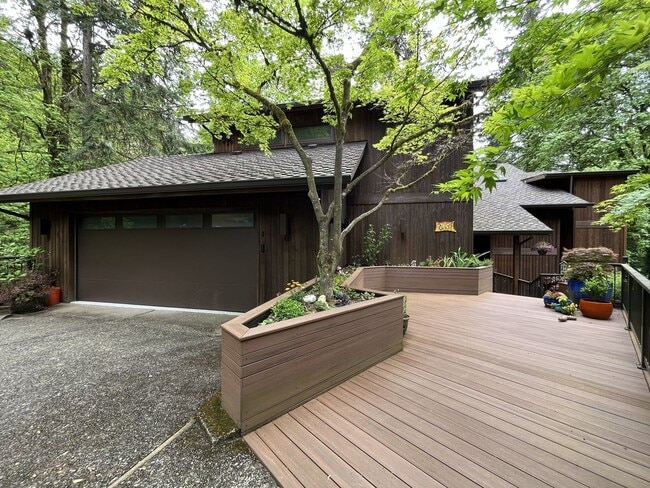 2654 SW Fairmount Blvd in Portland, OR - Building Photo - Building Photo