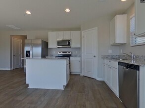 1076 Crescent Moon Lp in Hopkins, SC - Building Photo - Building Photo