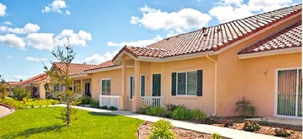 Hummel Cottages- 55+ Community in Santa Maria, CA - Building Photo - Building Photo