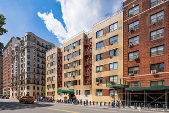 Jadam Condominium in New York, NY - Foto de edificio - Building Photo