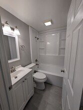 1402 W Sycamore St in Pittsburgh, PA - Building Photo - Building Photo