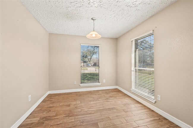 311 Windward in League City, TX - Foto de edificio - Building Photo