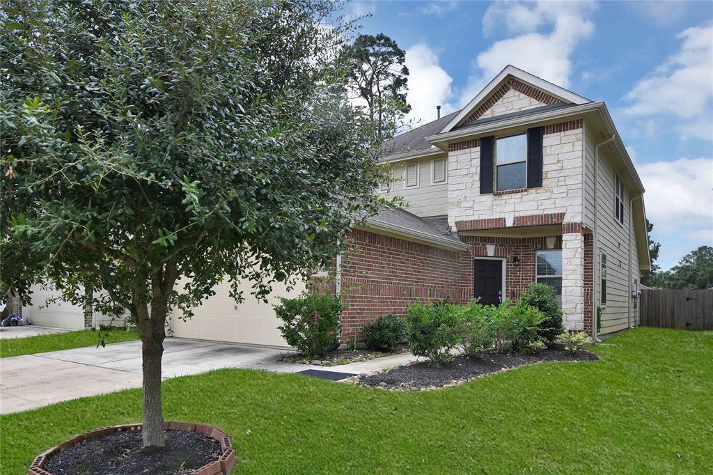 10918 Sun River Falls Dr in Humble, TX - Foto de edificio